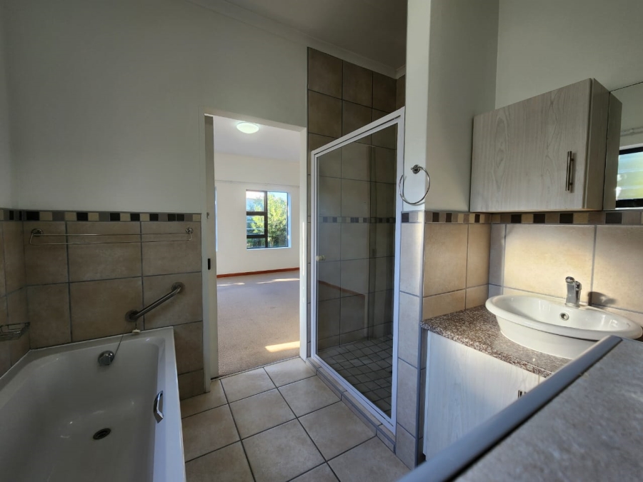 2 Bedroom Property for Sale in Stilbaai Wes Western Cape